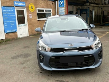 2017 - 1.0 T GDi 2 5dr