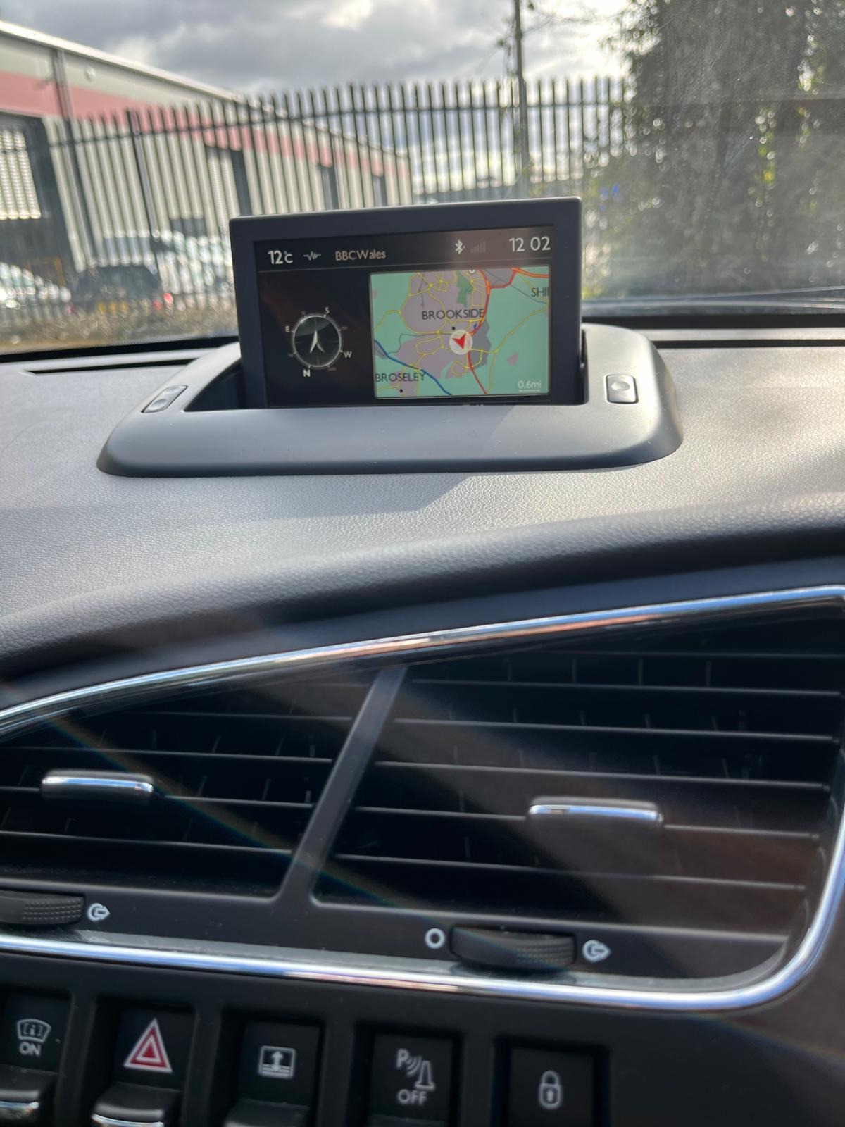 Used Peugeot 3008 2015 for sale - 76530862: Photo 12