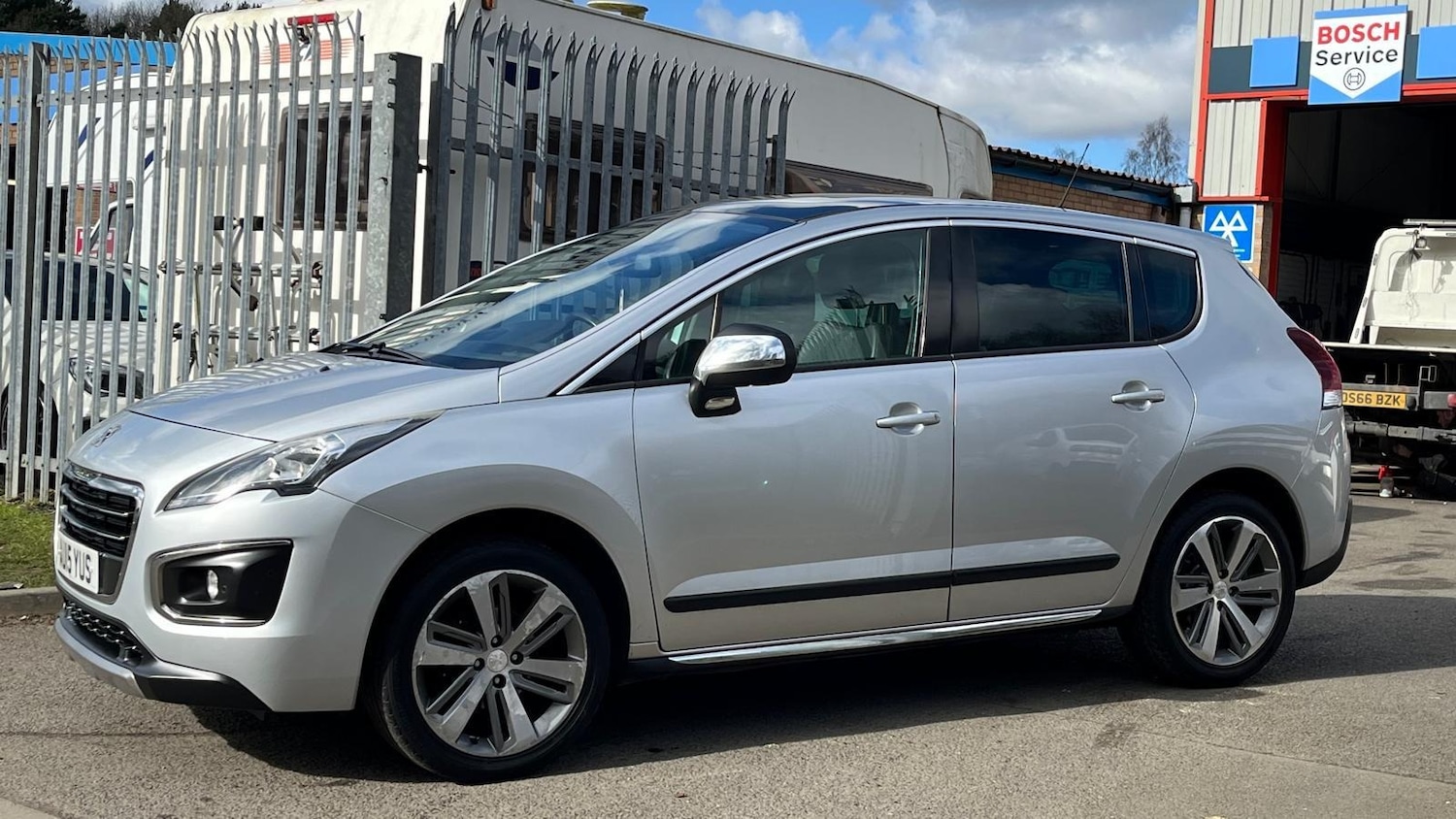 Used Peugeot 3008 2015 for sale - 76530862: Photo 4