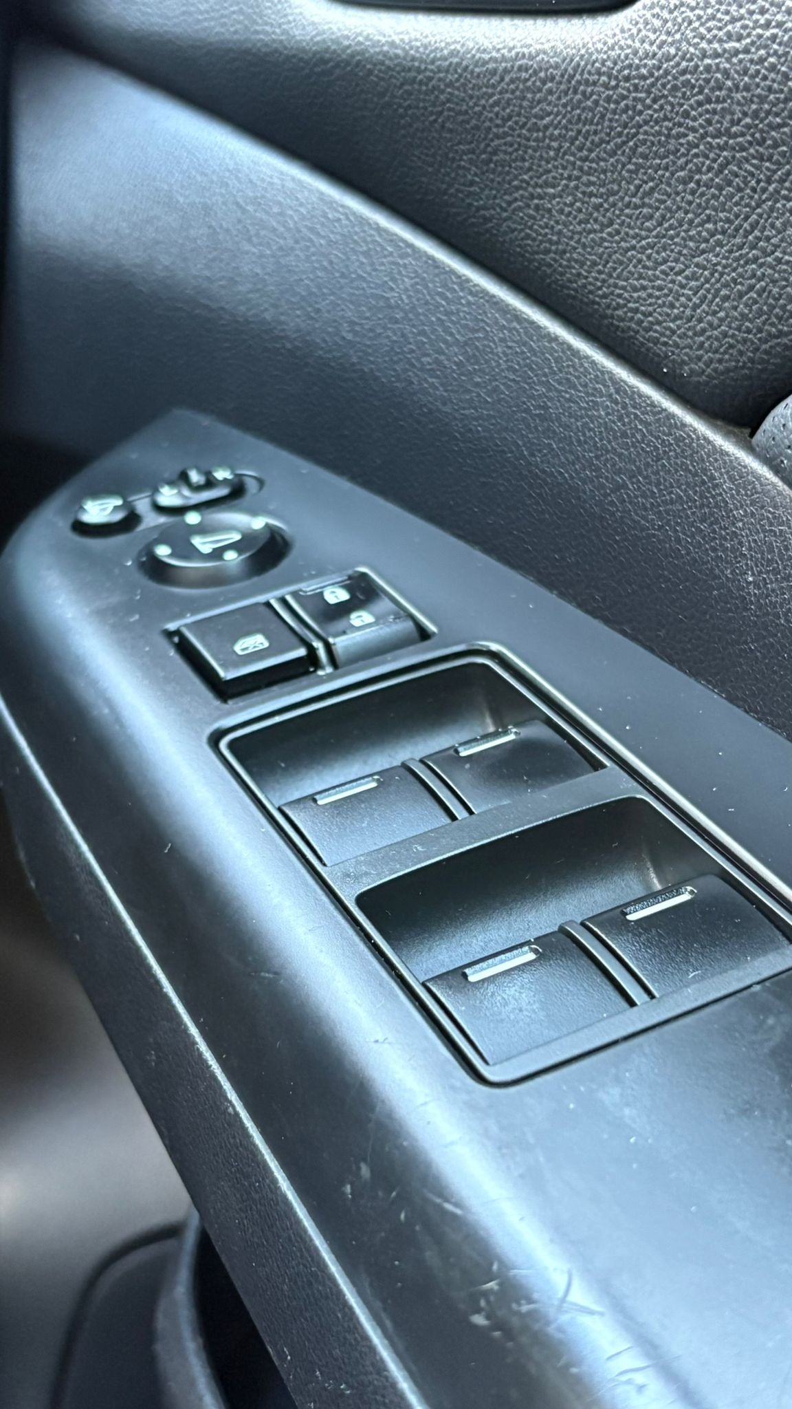 Used Honda CR-V 2017 for sale - 76615658: Photo 12