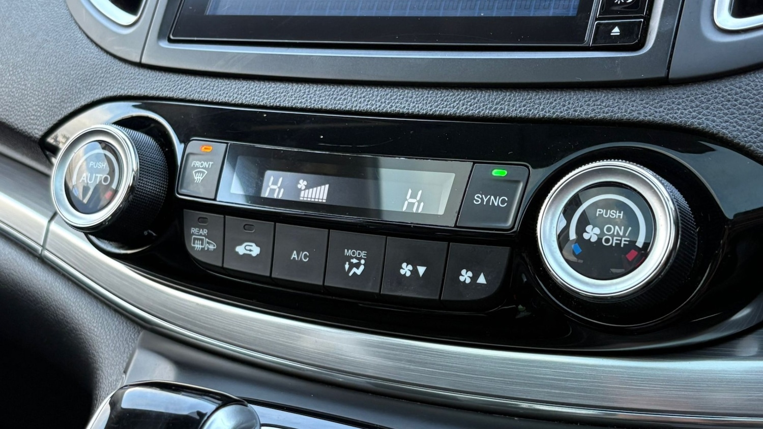 Used Honda CR-V 2017 for sale - 76615658: Photo 19