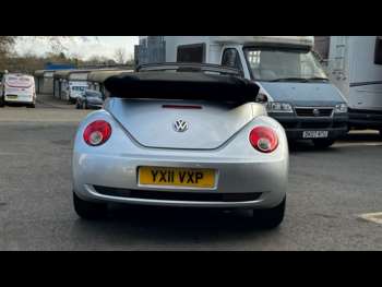 Used Volkswagen Beetle 2011 for sale - 74106870: Photo