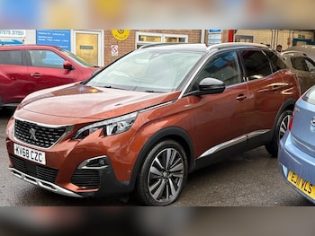 Used Peugeot 3008 2018 for sale - 79352007: Photo