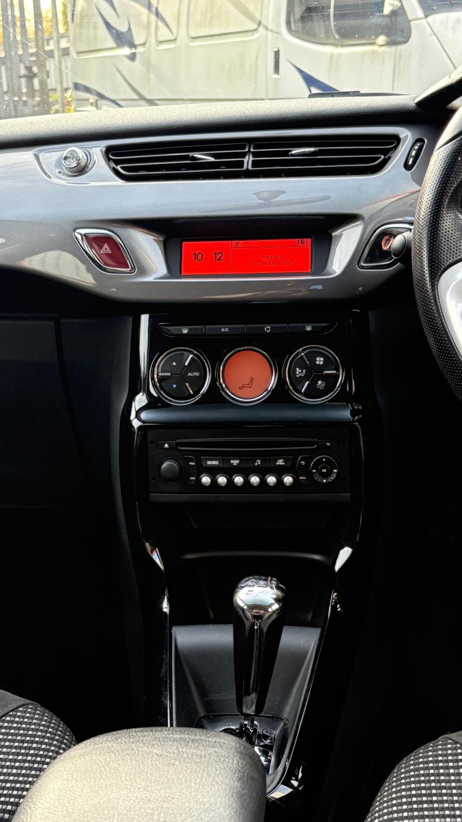 Used Citroen C3 2014 for sale - 76476027: Photo 17