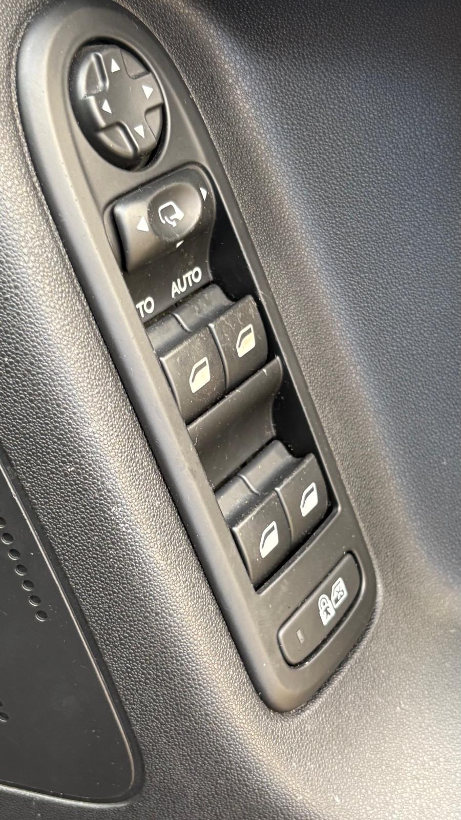 Used Citroen C3 2014 for sale - 76476027: Photo 21