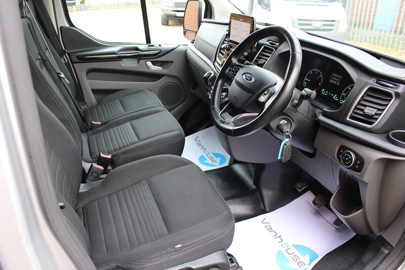 Used Ford Transit Custom 2023 for sale - 77998389: Photo 8