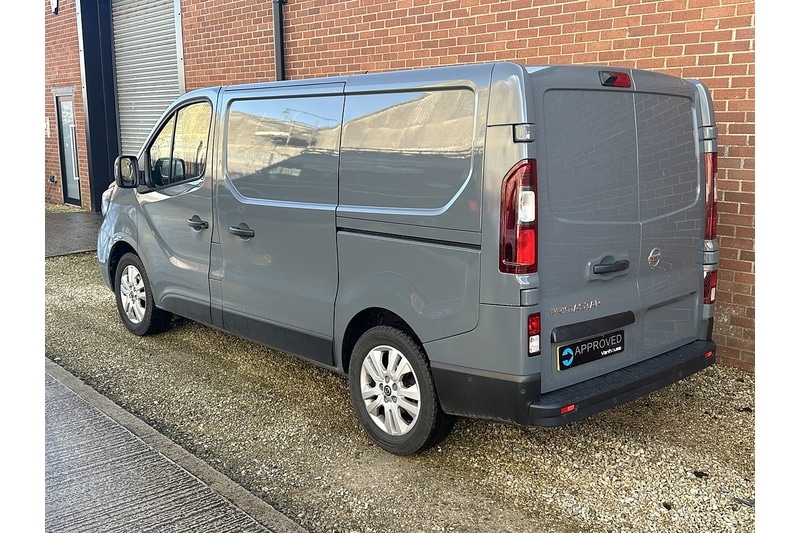 Used Nissan Primastar 2024 for sale - 77276967: Photo 2