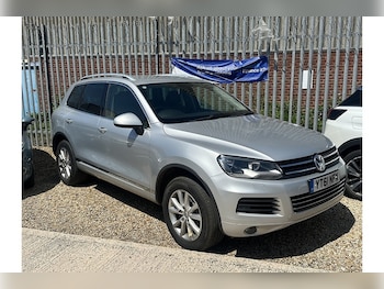 Used Volkswagen Touareg 2011 for sale - 79187345: Photo