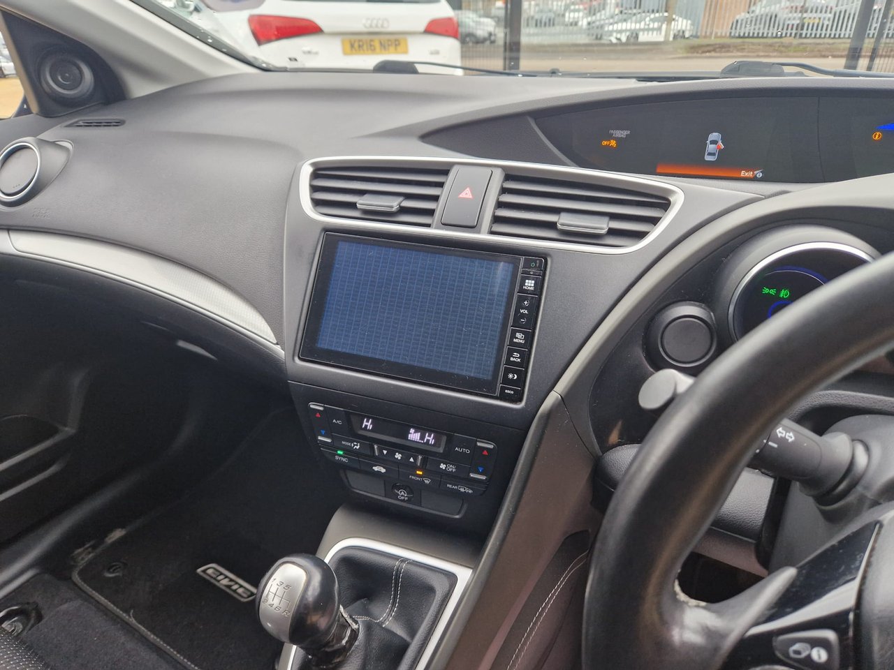 Used Honda Civic 2015 for sale - 77539369: Photo 18