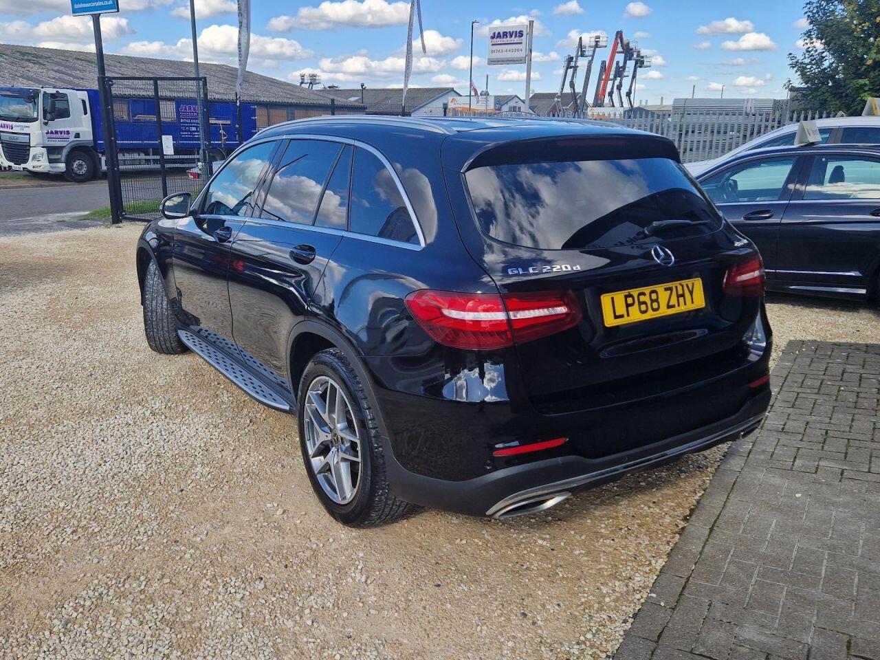 Used Mercedes-Benz GLC 2018 for sale - 77539375: Photo 3