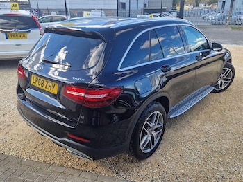 Used Mercedes-Benz GLC 2018 for sale - 77539375: Photo