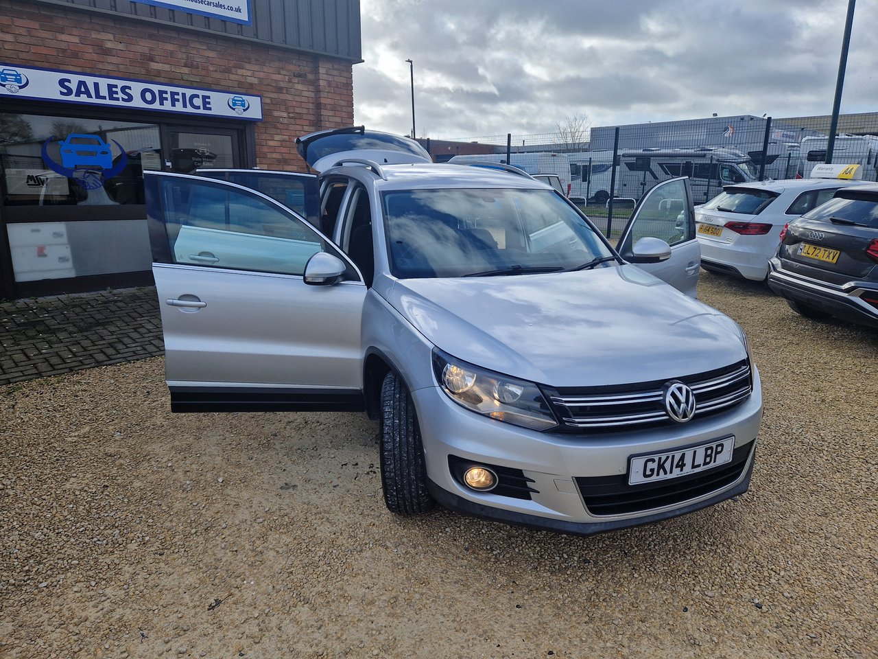 Used Volkswagen Tiguan 2014 for sale - 77539374: Photo 13