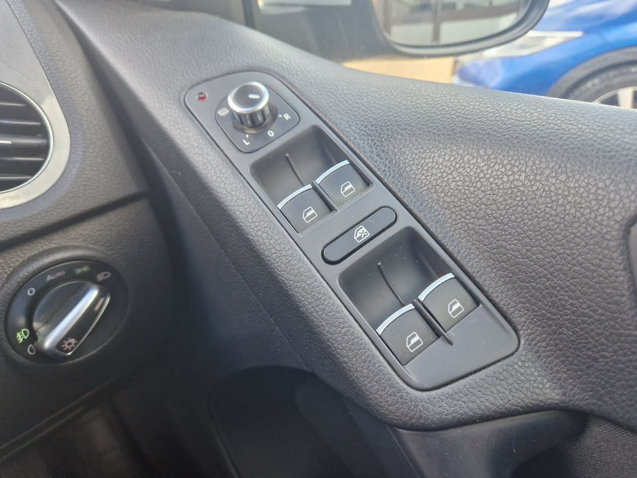 Used Volkswagen Tiguan 2014 for sale - 77539374: Photo 30