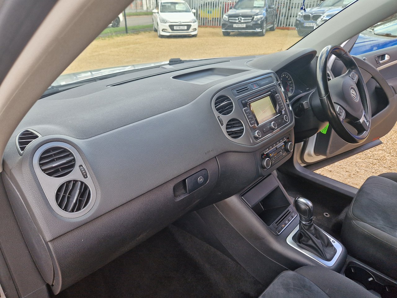 Used Volkswagen Tiguan 2014 for sale - 77539374: Photo 36