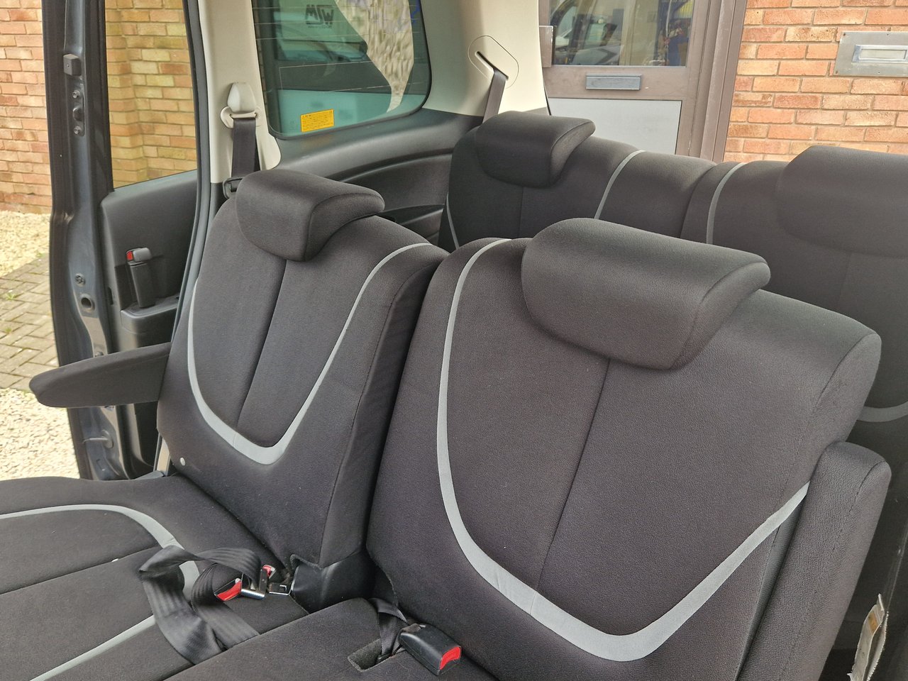 Used Mazda Biante 2018 for sale - 77884280: Photo 23