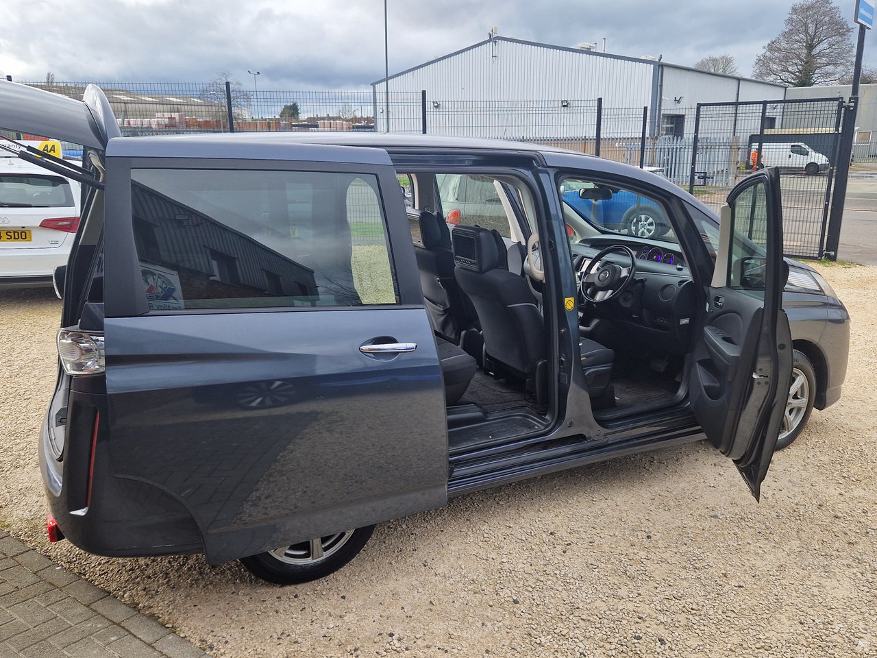 Used Mazda Biante 2018 for sale - 77884280: Photo 24