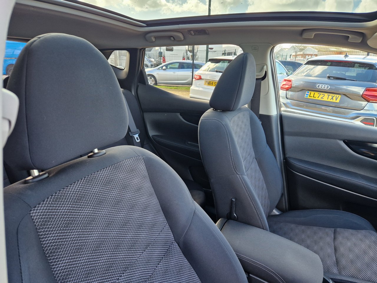 Used Nissan Qashqai 2014 for sale - 78102357: Photo 16