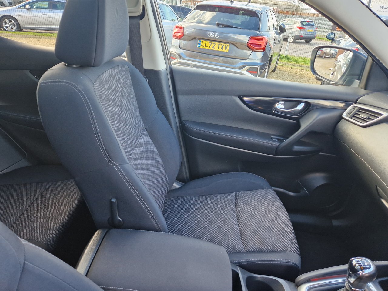 Used Nissan Qashqai 2014 for sale - 78102357: Photo 31