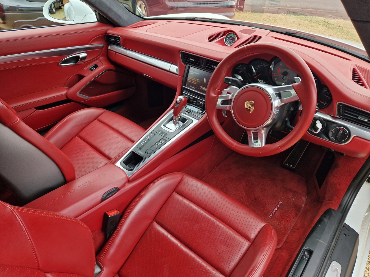 Used Porsche 911 2012 for sale - 77539371: Photo 4