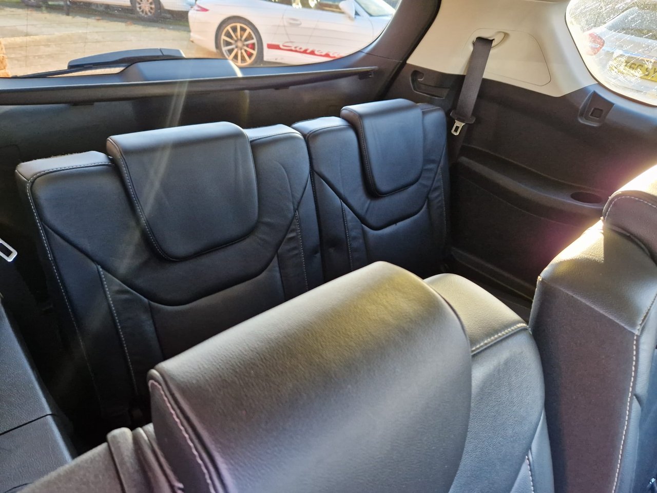 Used Ford S-Max 2016 for sale - 77539359: Photo 12