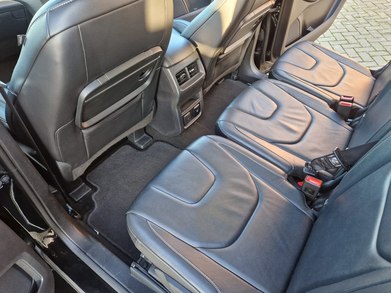 Used Ford S-Max 2016 for sale - 77539359: Photo 15