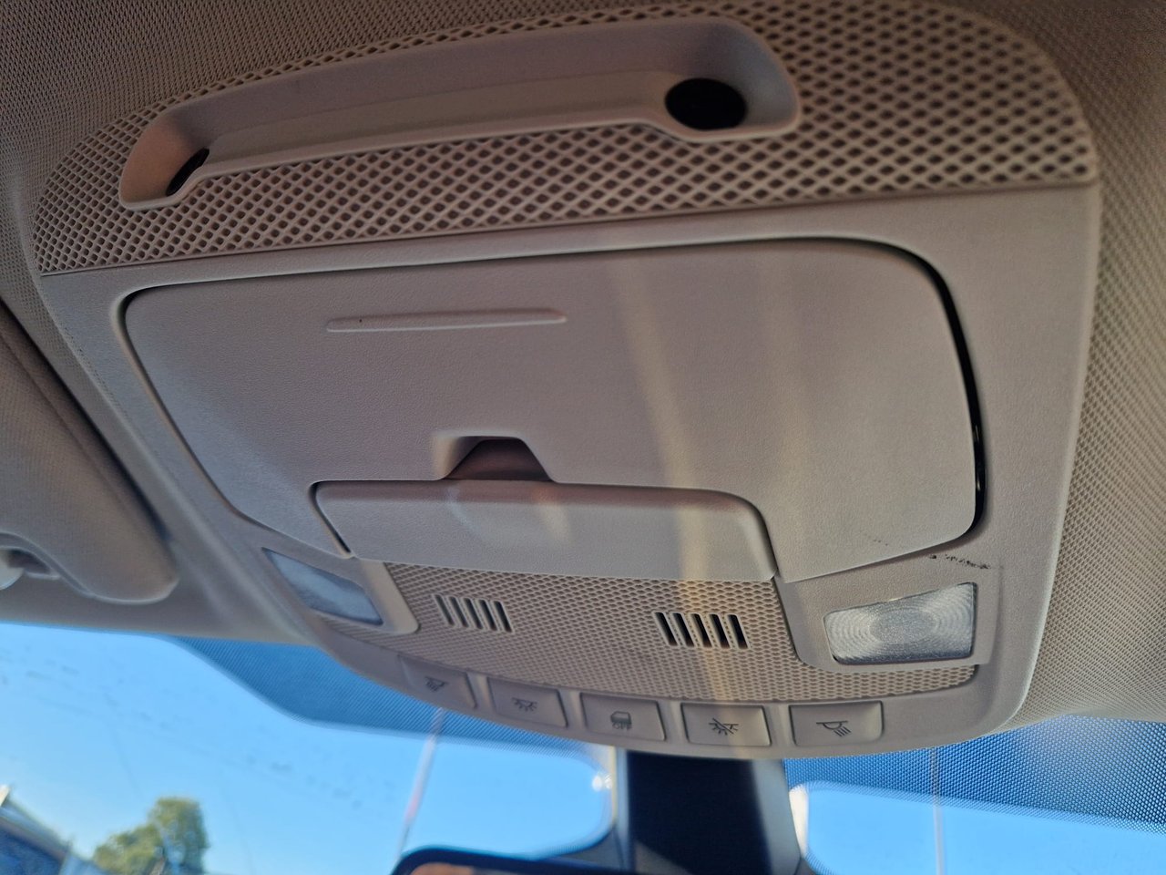 Used Ford S-Max 2016 for sale - 77539359: Photo 20