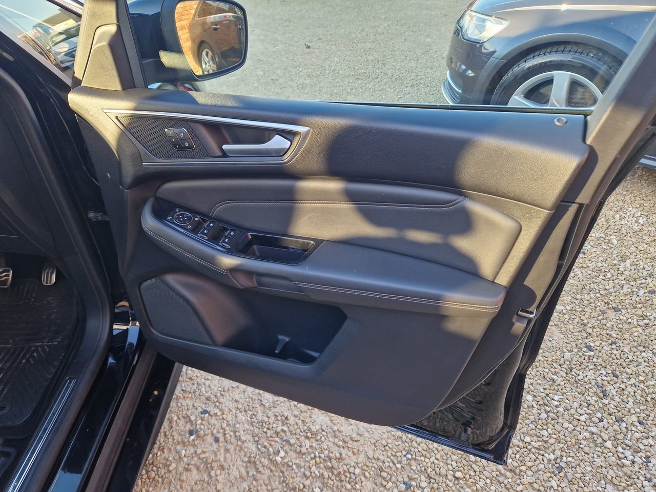 Used Ford S-Max 2016 for sale - 77539359: Photo 42