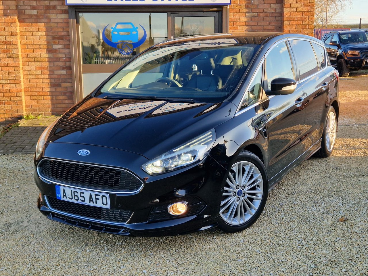Used Ford S-Max 2016 for sale - 77539359: Photo 6