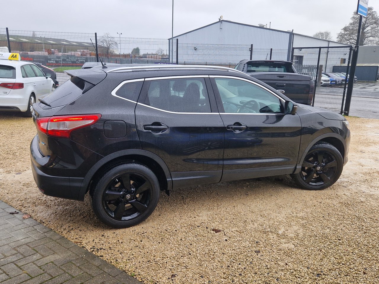 Used Nissan Qashqai 2015 for sale - 77539362: Photo 6