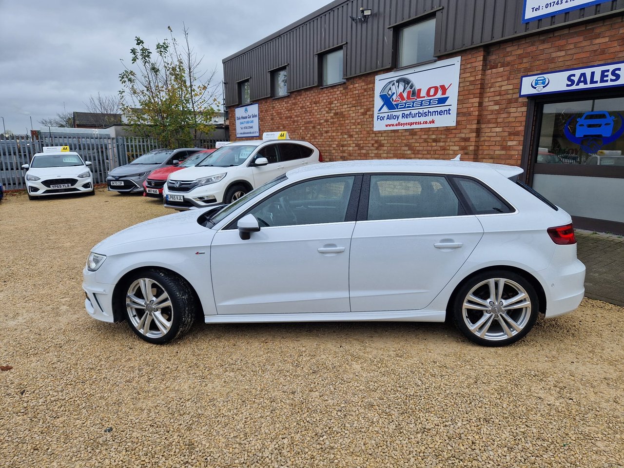 Used Audi A3 2015 for sale - 77539364: Photo 2