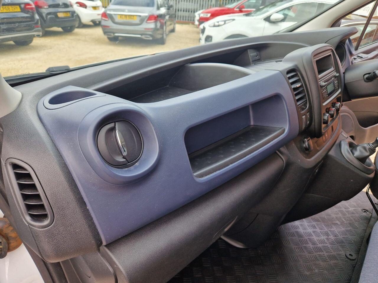 Used Vauxhall Vivaro 2018 for sale - 77539361: Photo 14