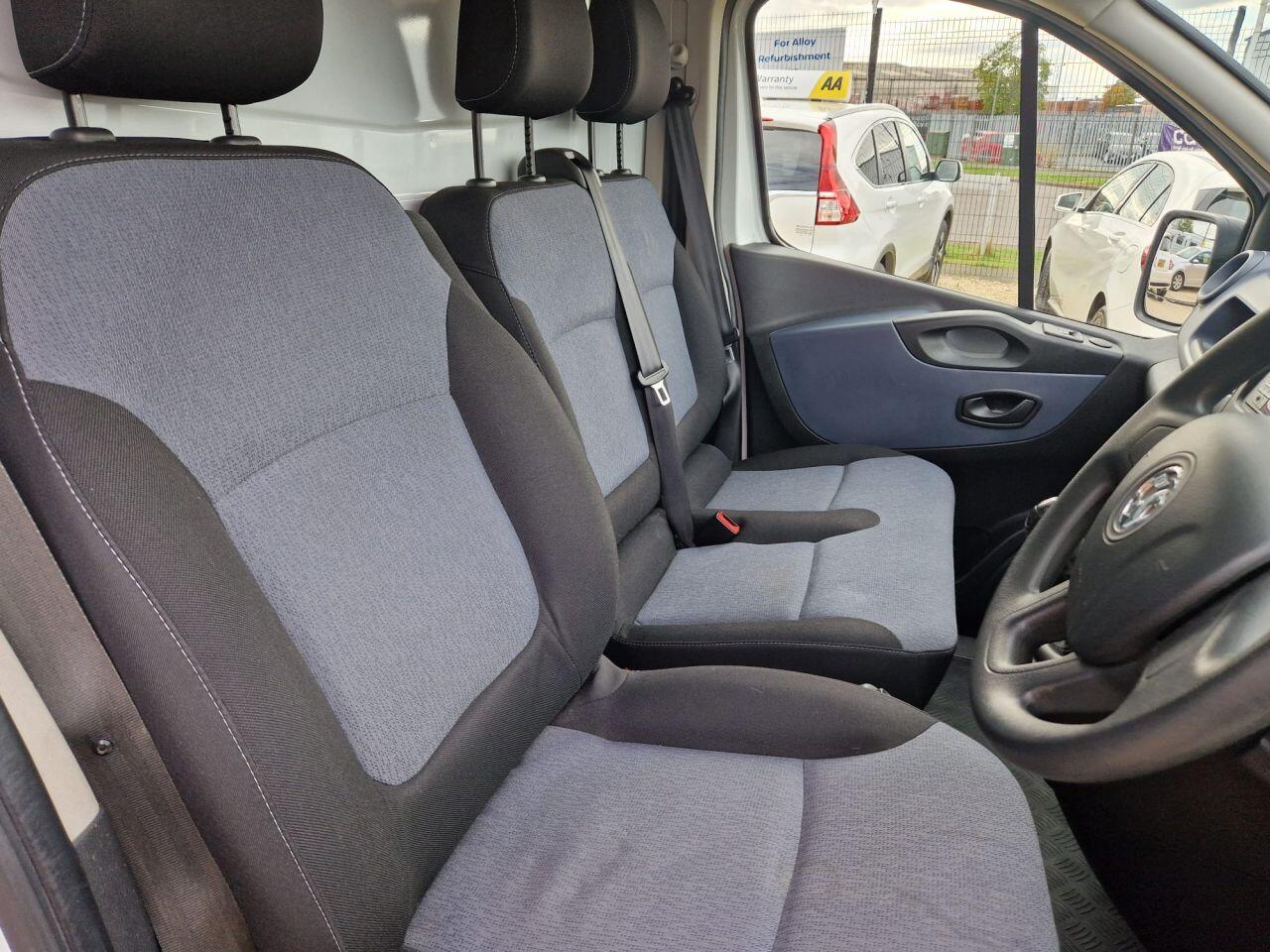 Used Vauxhall Vivaro 2018 for sale - 77539361: Photo 7