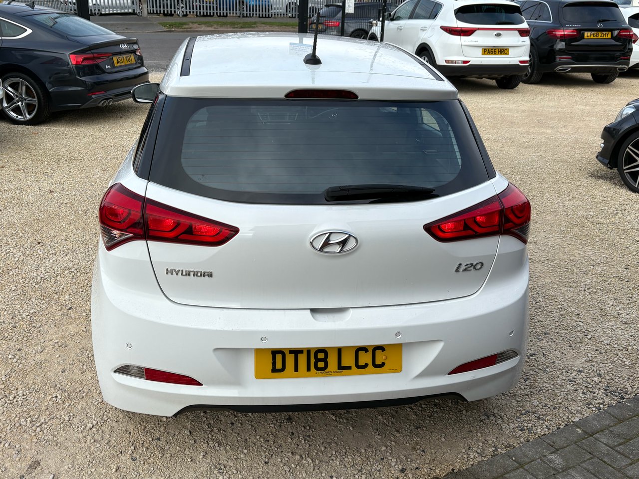Used Hyundai i20 2018 for sale - 77539358: Photo 16
