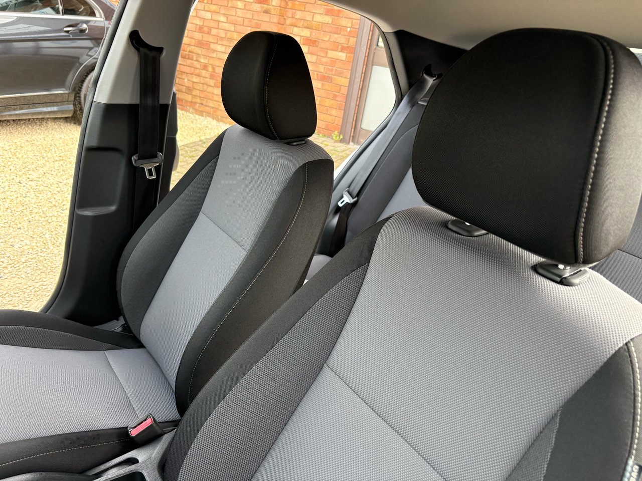 Used Hyundai i20 2018 for sale - 77539358: Photo 30