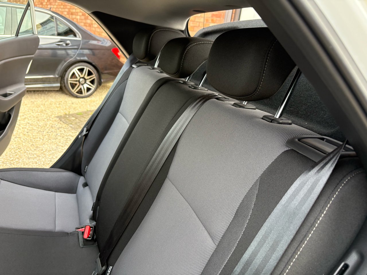 Used Hyundai i20 2018 for sale - 77539358: Photo 36