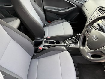 Used Hyundai i20 2018 for sale - 77539358: Photo