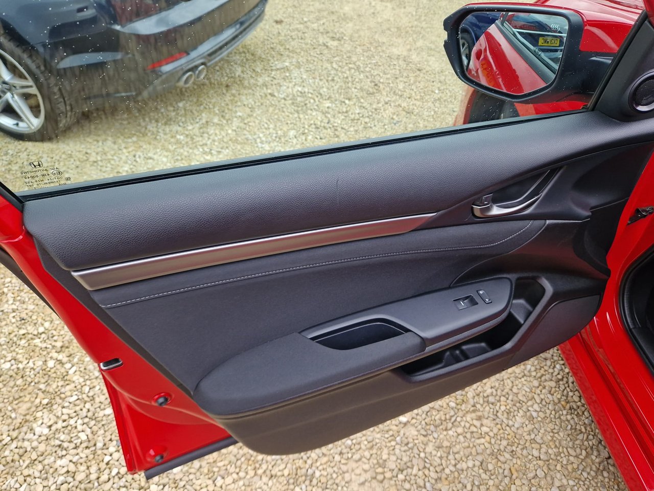 Used Honda Civic 2017 for sale - 77539366: Photo 40