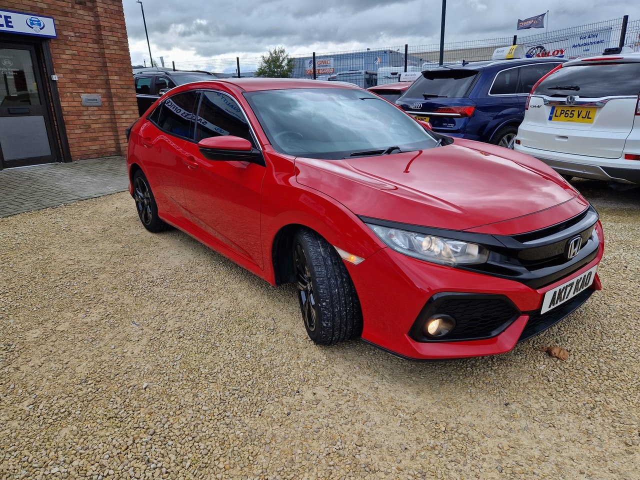 Used Honda Civic 2017 for sale - 77539366: Photo 47