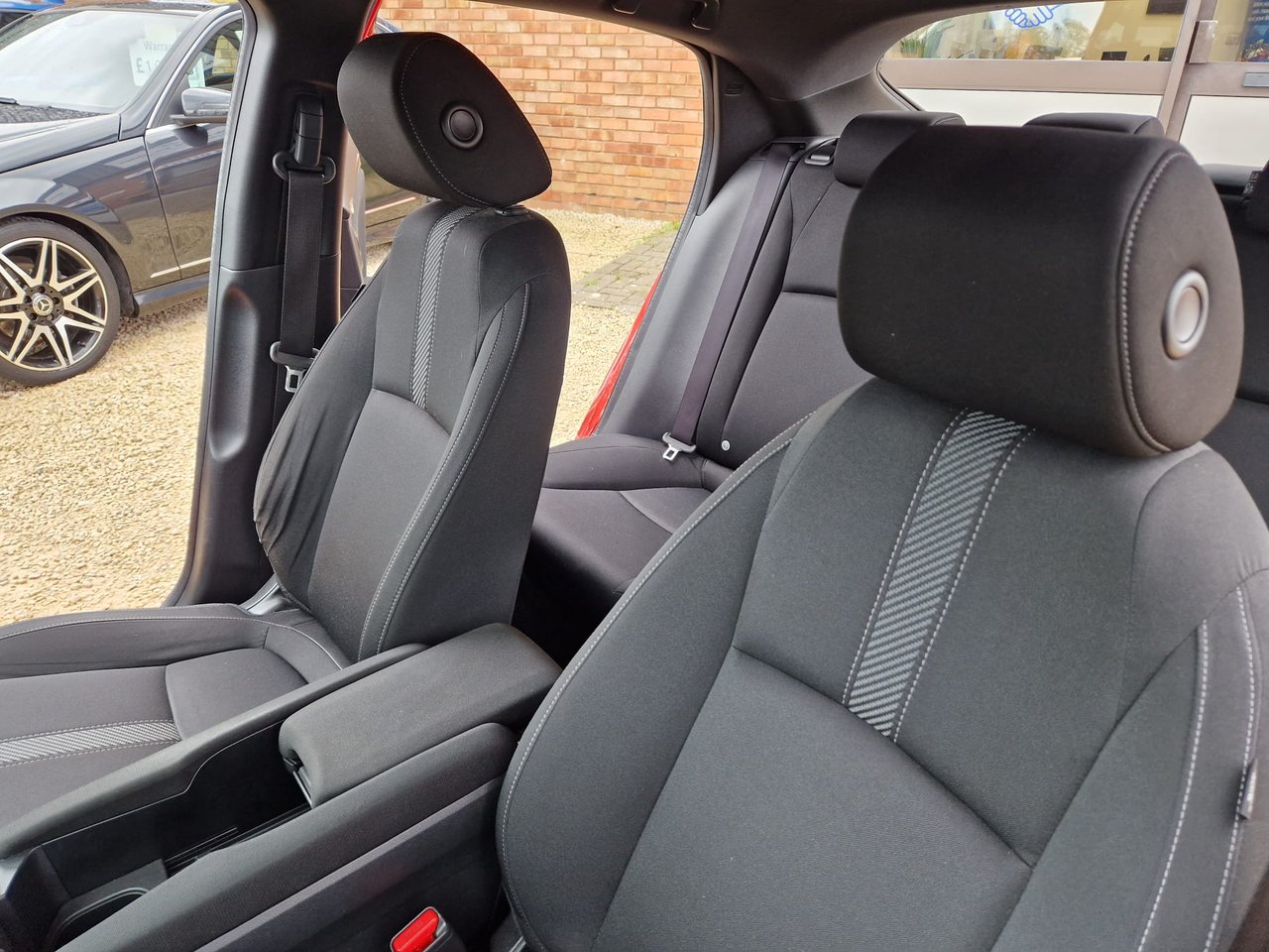 Used Honda Civic 2017 for sale - 77539366: Photo 6