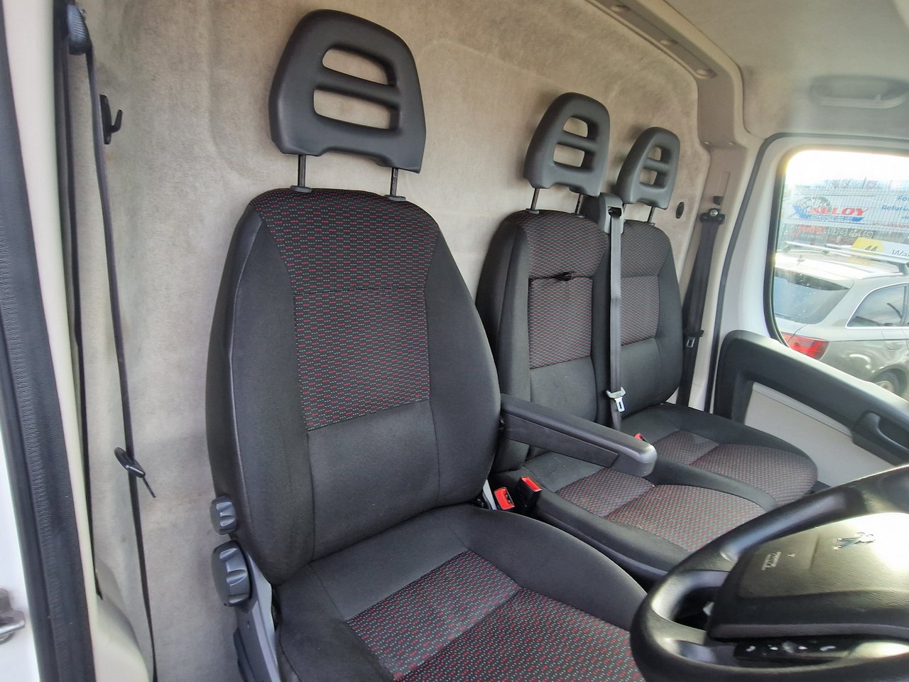 Used Peugeot Boxer 2019 for sale - 77539360: Photo 18