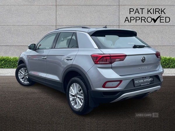 Used Volkswagen T-Roc 2023 for sale - 77825612: Photo 2