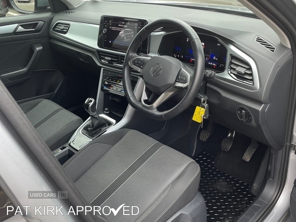 Used Volkswagen T-Roc 2023 for sale - 77825612: Photo 5