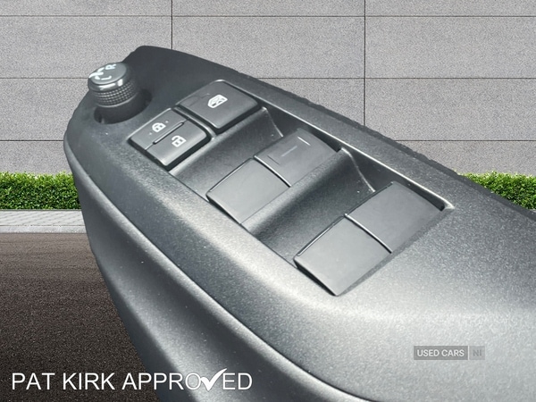 Used Mazda Mazda2 HYBRID 2022 for sale - 77157166: Photo 6