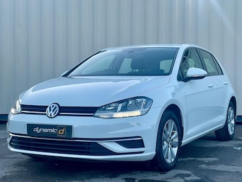 Used Volkswagen Golf 2017 for sale - 76996963: Photo