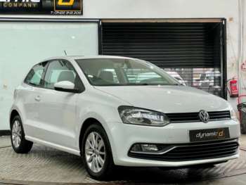 Used Volkswagen Polo 2015 for sale - 74776773: Photo