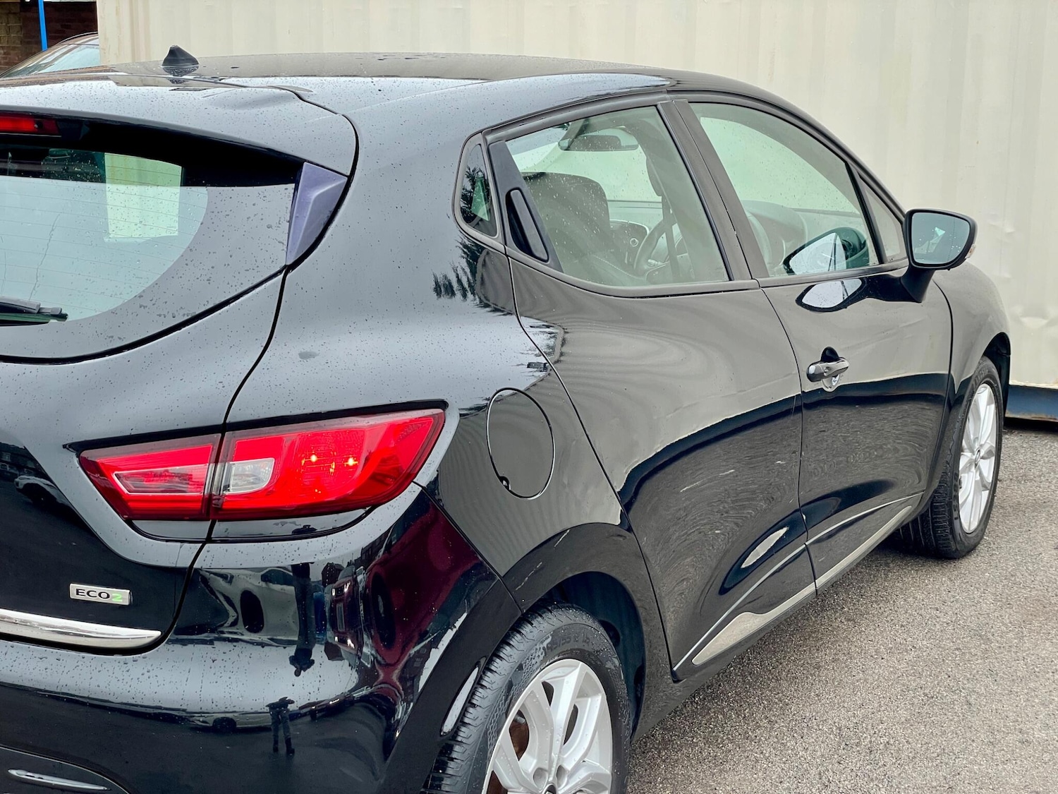 Used Renault Clio 2017 for sale - 76994181: Photo 14