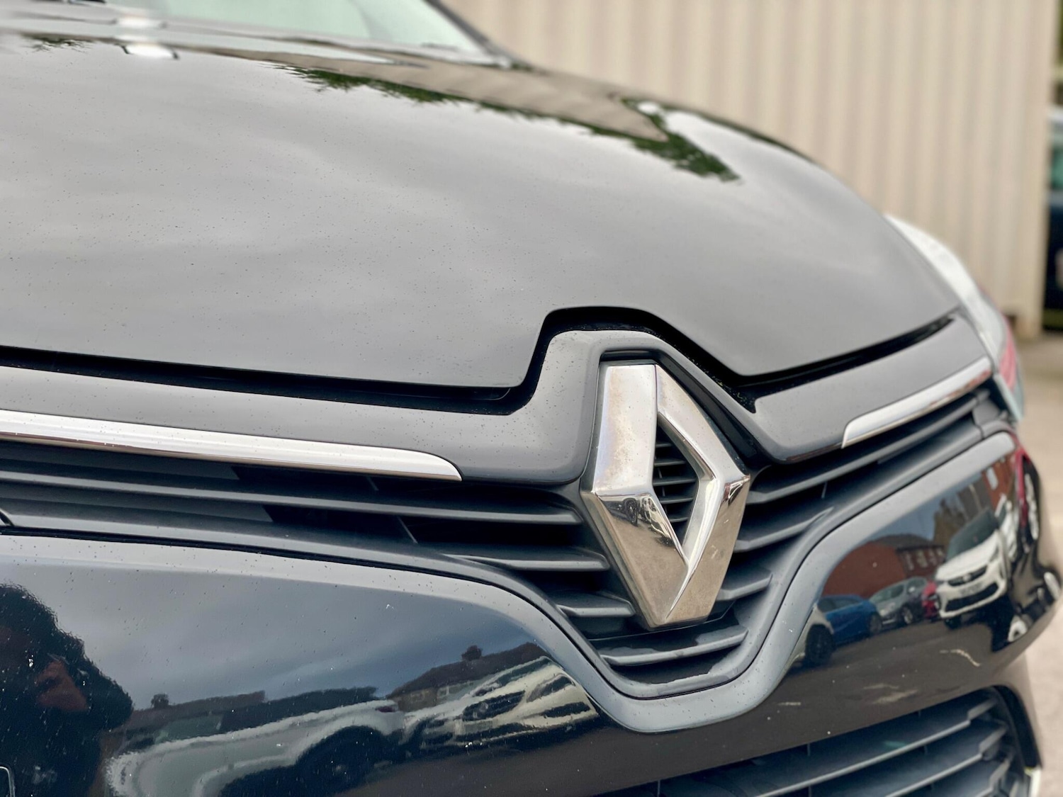 Used Renault Clio 2017 for sale - 76994181: Photo 16