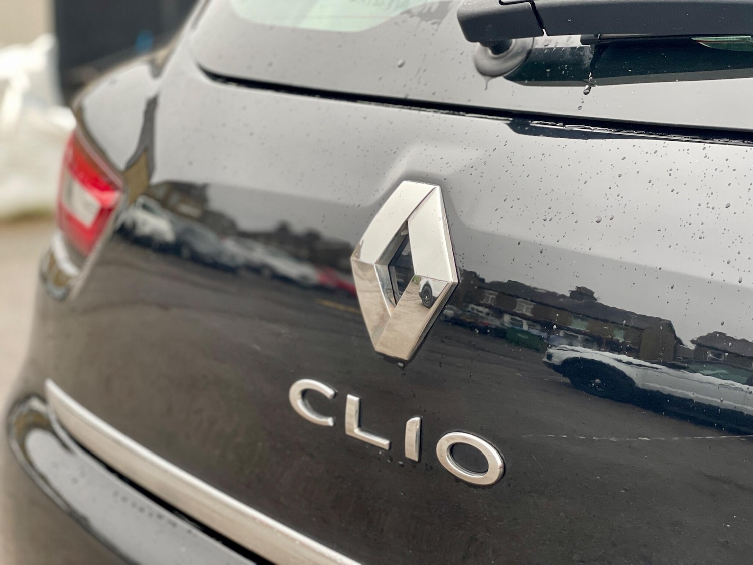 Used Renault Clio 2017 for sale - 76994181: Photo 21