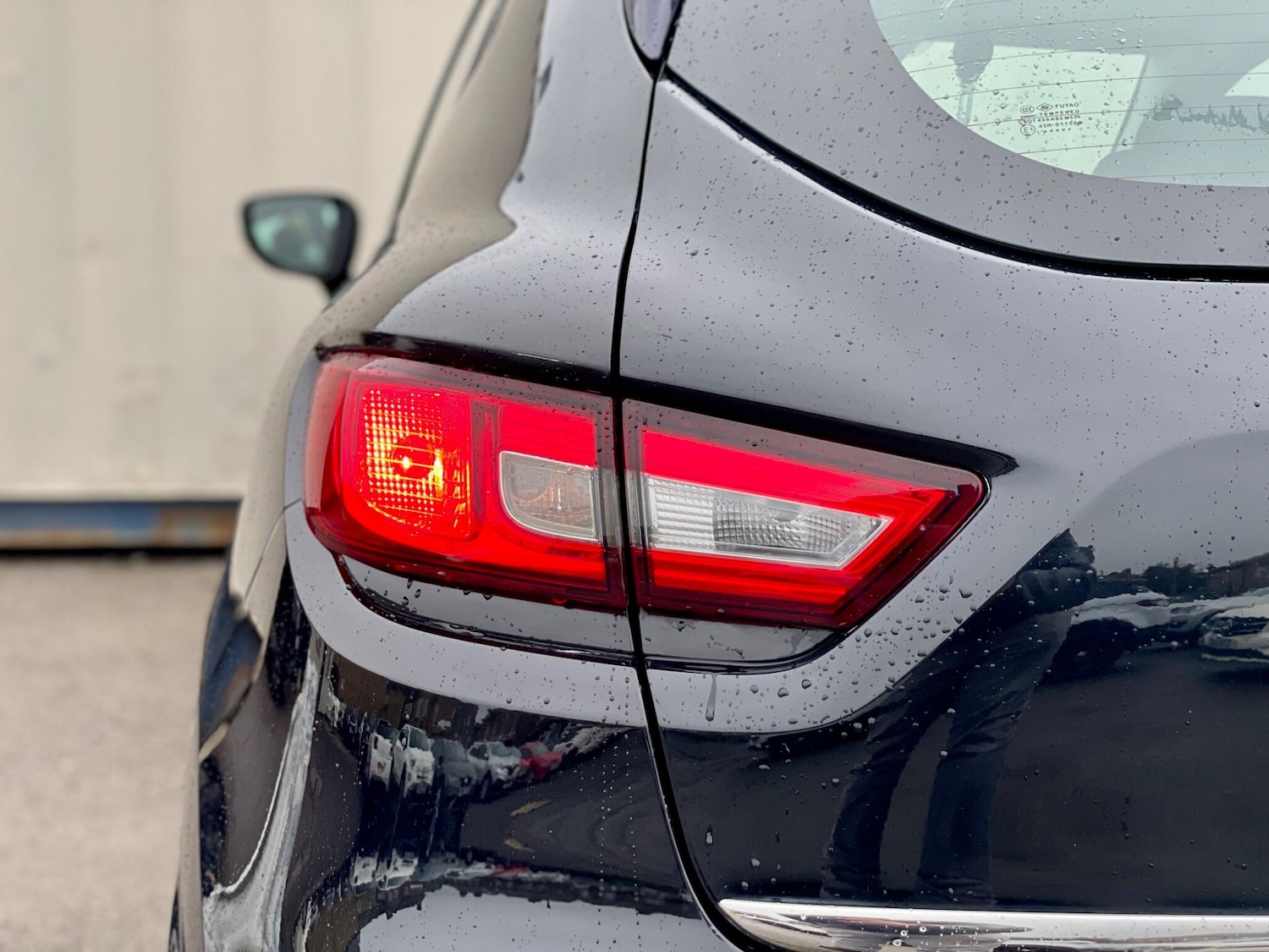 Used Renault Clio 2017 for sale - 76994181: Photo 23