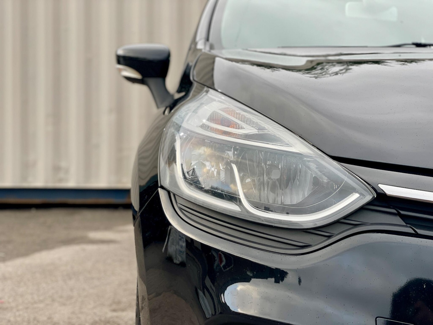 Used Renault Clio 2017 for sale - 76994181: Photo 28